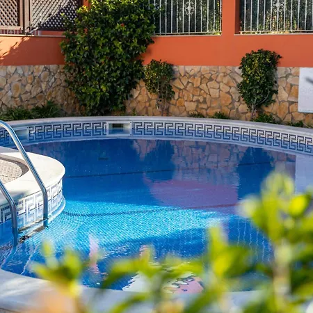بيت للعطل 4-schlafzimmer-villa R2- Garten- Pool- By Interhome البوفيرا